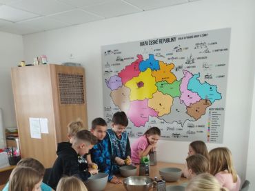 Foto k aktualitě Bramboráky se třeťáky