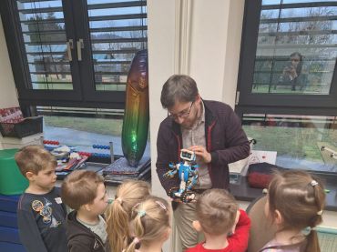 Foto k aktualitě Dílničky se skřítkem Záhumeníčkem 13. 3. 2025