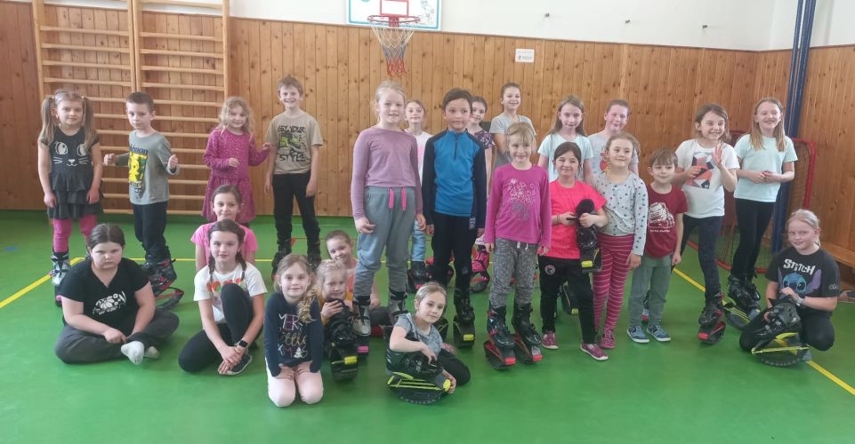 Kangoo skákací boty ve školní družině