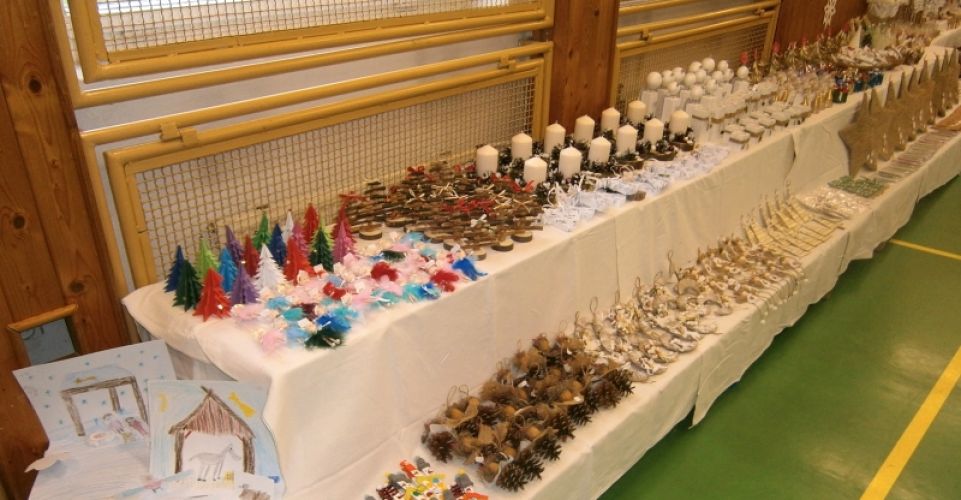 9. Adventní jarmark