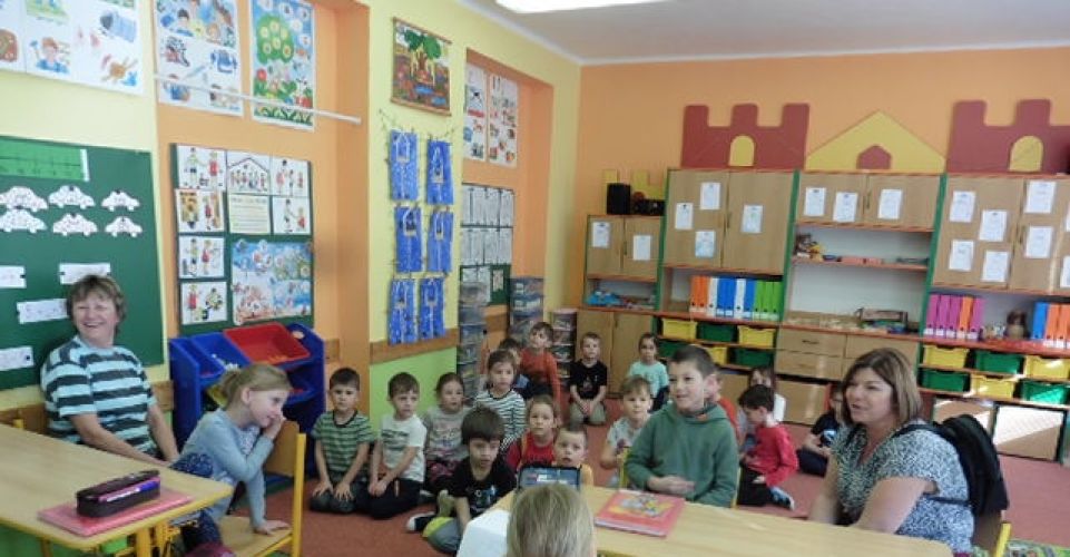MŠ 1.máje 864 a MŠ Tylovice na návštěvě v 1.třídě