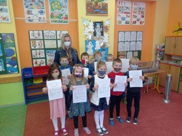 Foto k aktualitě Pololetní vysvědčení