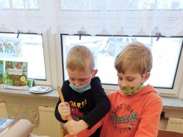 Foto k aktualitě Smažení koblih v družině