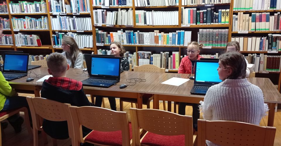 Páťáci v knihovně - Jak na referát