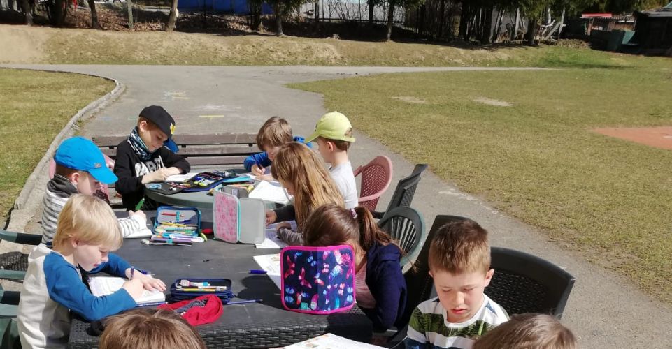 Výuka na školní zahradě