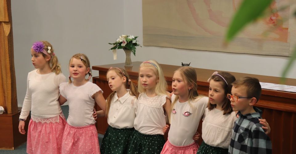 Vystoupení prvňáčků na vítání občanků