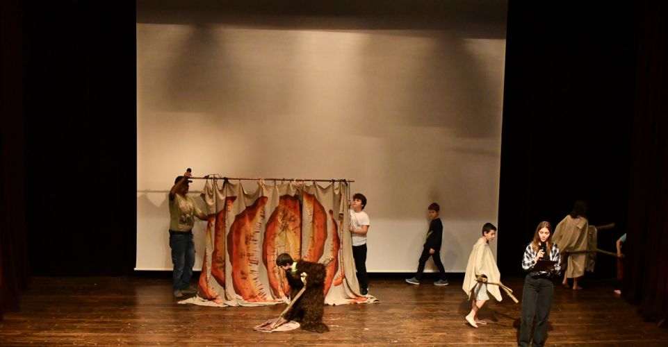 Dramatický kroužek vystupoval v Janíkově stodole