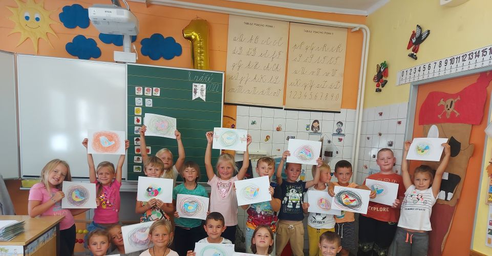 Prvňáčci tvoří v hodinách