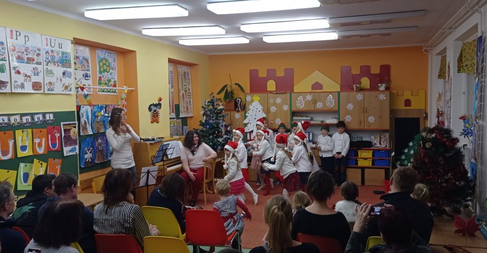 Vánoční besídka druhé třídy