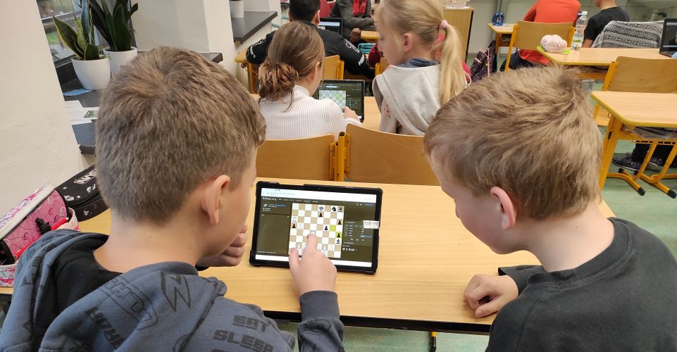 Stáváme se šachisty