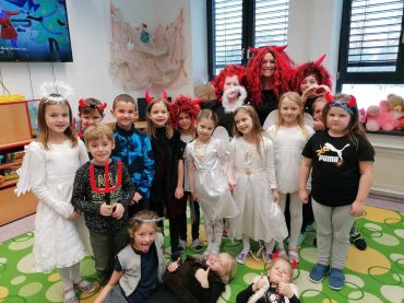 Foto k aktualitě Čertovská družina (zábavné odpoledne v I. oddělení)