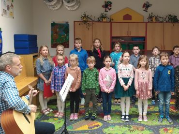 Foto k aktualitě Vánoční besídka 1. a 3. ročníku