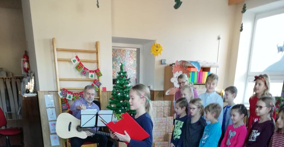 Vánoční besídka 1. a 3. třídy v MŠ Na Zahradách