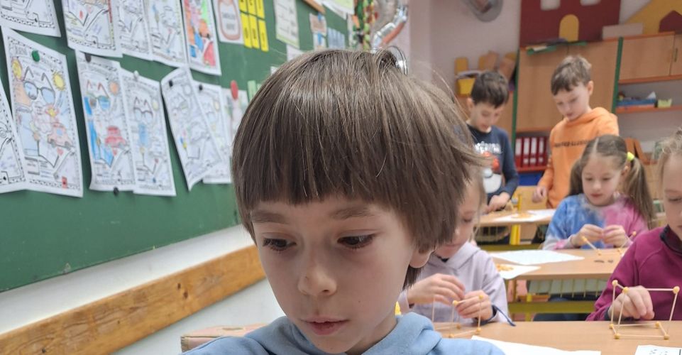 Tvoření staveb a těles ve druhé třídě