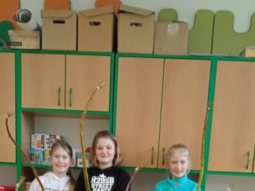 Foto k aktualitě Třeťáci pletou pomlázky