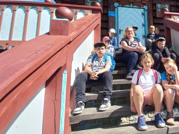 Foto k aktualitě 2. oddělení ŠD na turistické vycházce