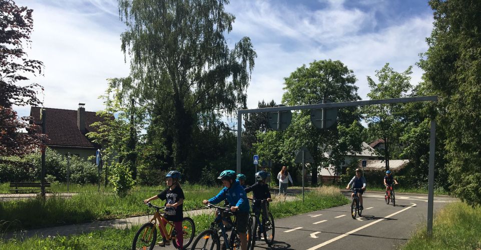 Čtvrťáci na dopravním hřišti