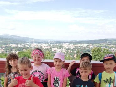 Foto k aktualitě Prvňáčci na Jurkovičově rozhledně