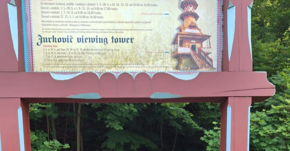 Vycházka 2. třídy na Jurkovičovu rozhlednu