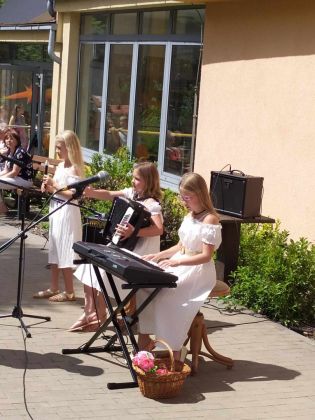 Fotografie messenger_creation_24da24ba-a95f-489f-a9_original.jpeg