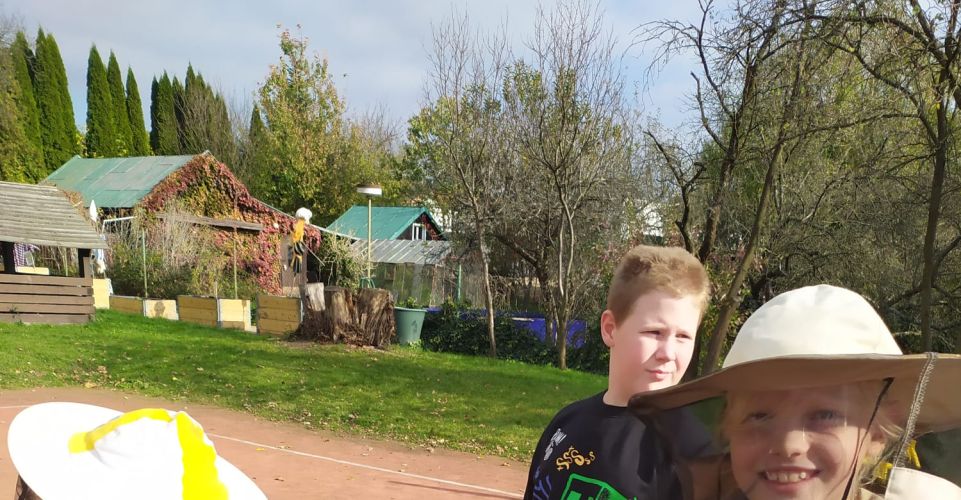Odpoledne se včelaři - interaktivní akce pro I. a II. oddělení ŠD