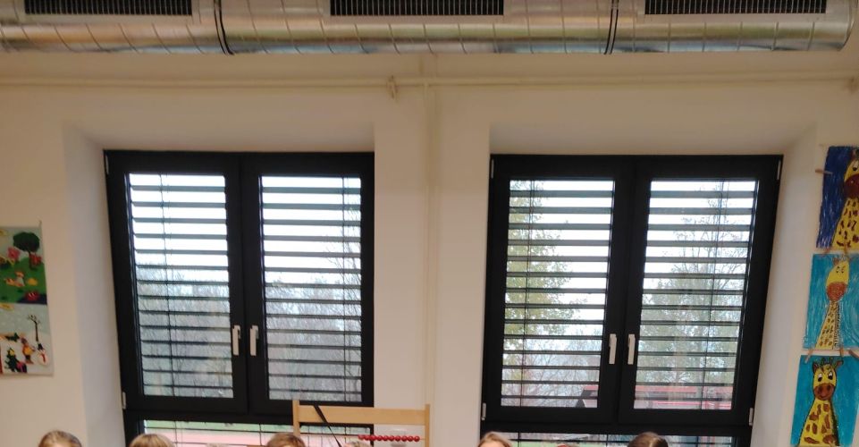 Adventní výzdoba dětí 2. třídy