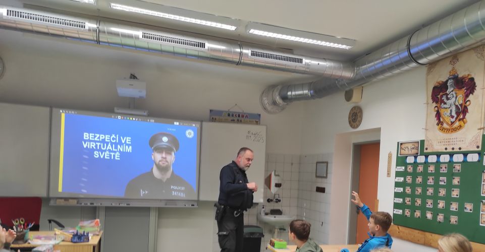 Preventivní program Bezpečí ve virtuálním světě