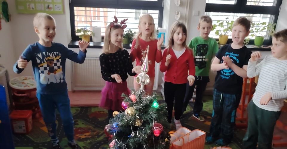 Vánoční nadílka v 1. třídě 🎄🎁