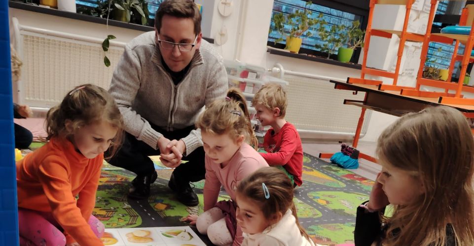 Dílničky se skřítkem Záhumeníčkem - Beeboti 