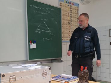 Foto k aktualitě  Nebezpečí na internetu – preventivní program pro 5. třídu
